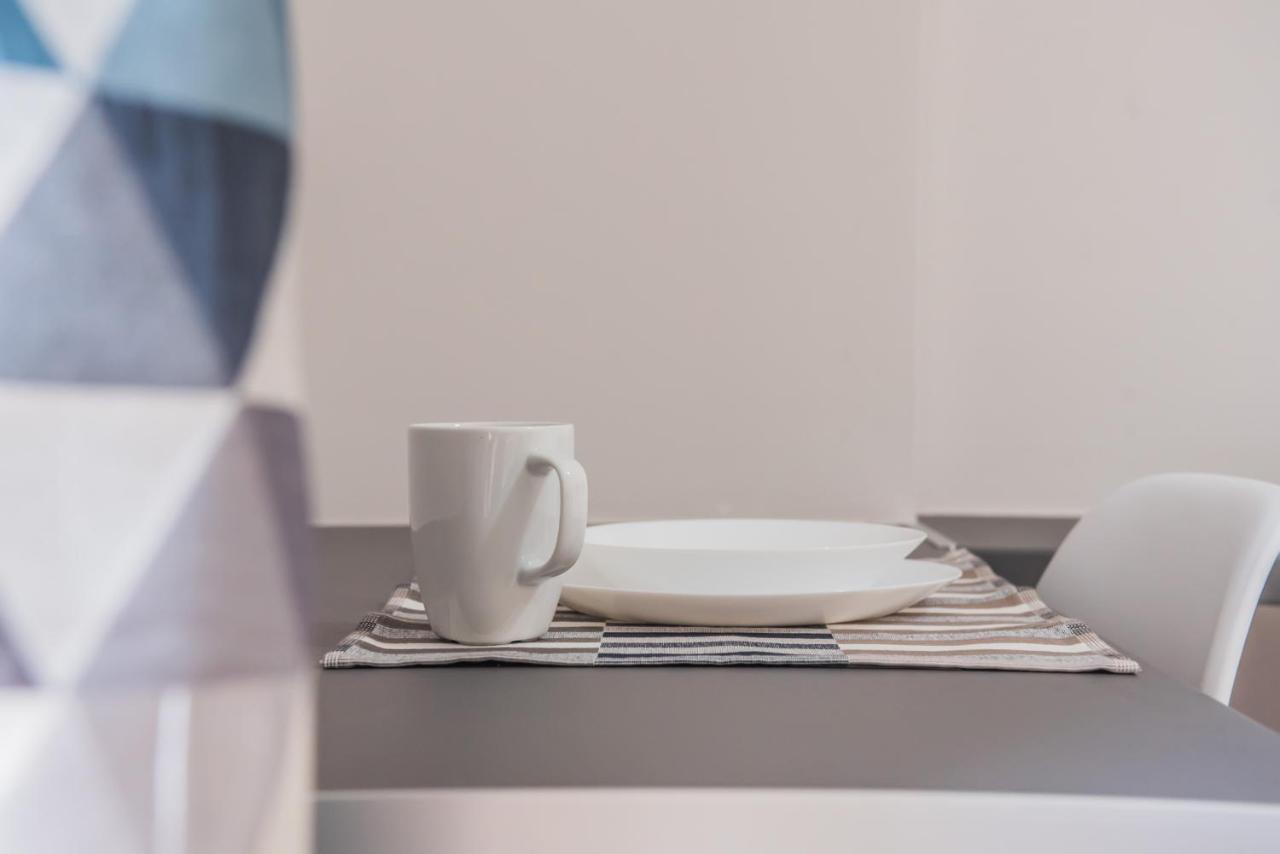 Freesia #Colony_Urban_Apartment Thessalonique Extérieur photo
